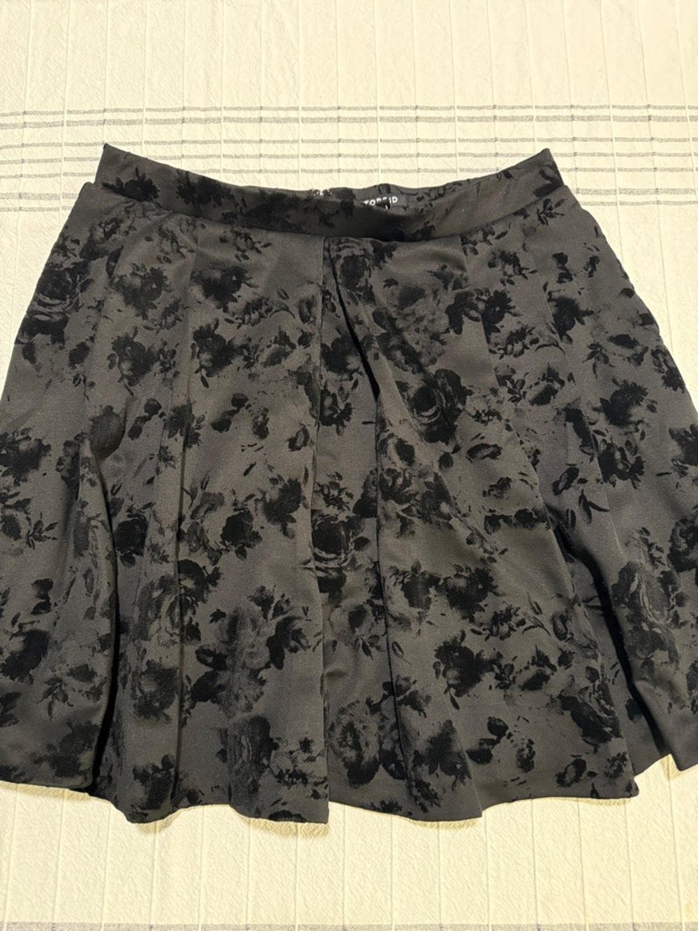 Black Floral Circle Skater Skirt crushed velvet
